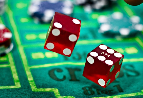 How To Throw Dice In Craps